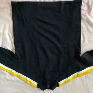 H & M turtleneck long sleeve shirt